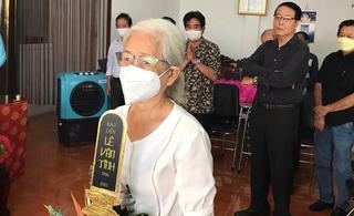 Xúc động Lễ đón bài vị 16 nghệ sĩ mất vì COVID - 19 tại TP HCM