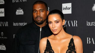  Kanye West bị đình chỉ khỏi mạng xã hội Instagram trong 24 giờ 