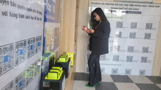 Thư viện số đầu tiên được mở trên đường phố TPHCM