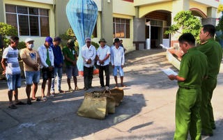 Triệt xóa điểm đá gà ăn tiền tại vùng quê ở Bạc Liêu