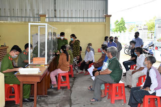 Công an Bạc Liêu “không có kỳ nghỉ lễ” để cấp CCCD và định danh điện tử cho người dân 