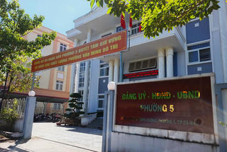 Kỷ luật 'Khiển trách' Chủ tịch và Phó Chủ tịch phường 5 ở TP Cà Mau