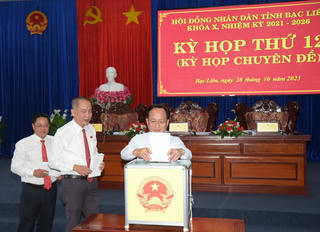 Chủ tịch HĐND tỉnh Bạc Liêu: Đẩy nhanh các dự án chậm tiến độ, tháo gỡ khó khăn 