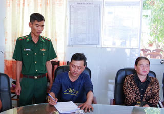 Cà Mau: Xử phạt chủ tàu đánh bắt hải sản tại vùng biển nước ngoài gần 1 tỉ đồng
