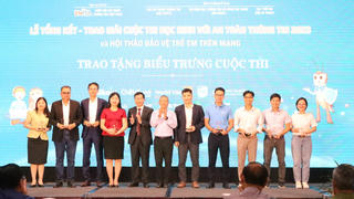 Chung tay bảo vệ trẻ em trên môi trường mạng