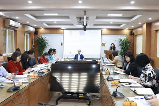 Hoàn thiện tài liệu hướng dẫn quy trình thi hành án dân sự trong vụ việc liên quan đến phụ nữ, trẻ em