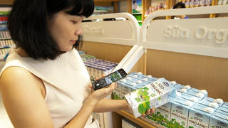 Sữa tươi Organic của Vinamilk “bắt sóng” người tiêu dùng Singapore