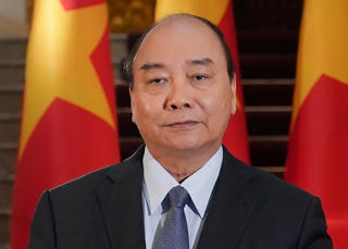 Thủ tướng gửi thông điệp với chủ đề “Đoàn kết chống COVID-19”