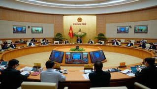Thủ tướng yêu cầu "chạy đua với thời gian",  không để người dân "màn trời chiếu đất"