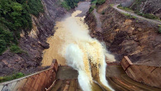 Thủy điện Thượng Nhật lại tích nước trái phép