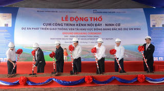 Động thổ cụm công trình kênh nối Đáy - Ninh Cơ