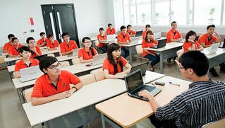 Tìm giải pháp nâng cao hiệu quả tự chủ giáo dục đại học