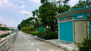 Hà Nội: Đầu tư tiền tỷ xây nhà vệ sinh công cộng... rồi bỏ hoang