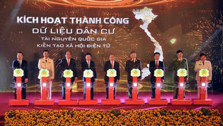 Khai trương hệ thống để công dân sử dụng “hồ sơ điện tử”, tiết  kiệm gần 5.000 tỷ đồng