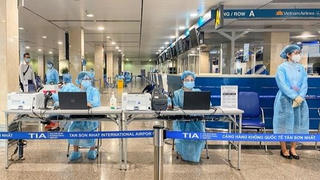 Triển khai dịch vụ xét nghiệm COVID-19 tại sân bay Tân Sơn Nhất