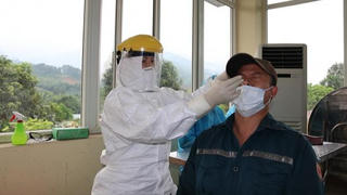 Lào Cai hỗ trợ 80% phí xét nghiệm SARS-CoV-2 cho người lao động trong khu công nghiệp