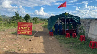 Cả thôn bị cách ly sau khi ghi nhận 5 trường hợp trong 1 gia đình dương tính với COVID-19 