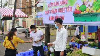 Cần Thơ “mang chợ ra phố” kết hợp bán hàng bình ổn giá 