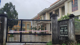 Gia Lai xem xét khởi tố cán bộ phường khai gian dối làm lây nhiễm COVID-19 