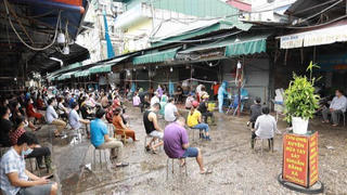 Phong tỏa tạm thời chợ dân sinh sau khi phát hiện ca nhiễm SARS-CoV-2 là tiểu thương 