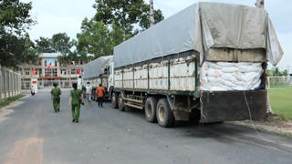 Thu giữ hơn 170 tấn đường cát nhập lậu từ Campuchia