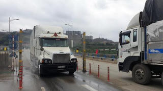 Nghiên cứu, xem xét kiến nghị ưu tiên tiêm vaccine COVID-19 cho lái xe