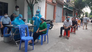 TP Vinh giãn cách xã hội theo Chỉ thị 15 vì liên quan đến ca bệnh phức tạp ở chợ đầu mối