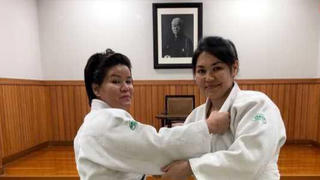 Người phụ nữ đi vào lịch sử Afghanistan truyền cảm hứng về nữ quyền