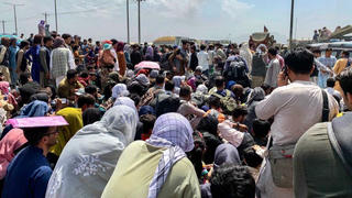 Sân bay Kabul đóng cửa trong 48 giờ 