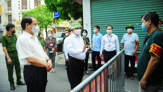 Áp dụng biện pháp cao hơn đối với “vùng đỏ”, “vùng da cam” của Hà Nội sau ngày 6/9