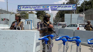 Chính phủ lâm thời của Taliban đồng ý để người nước ngoài rời khỏi Afghanistan
