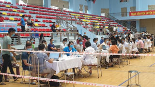 Quảng Ninh quyết tiêm vaccine mũi 1 xong 100% trước ngày 20/9