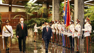 Chủ tịch nước Nguyễn Xuân Phúc hội đàm với Chủ tịch Cuba Miguel Díaz-Canel