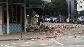 Động đất mạnh hiếm có gây rung lắc vùng rộng lớn cách tâm chấn đến 700km