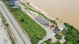 Xây dựng bến bãi trái phép doanh nghiệp bị xử phạt 250 triệu đồng