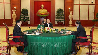 Cuộc gặp cấp cao Việt Nam - Campuchia - Lào