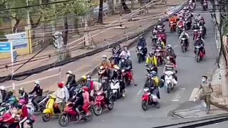 Cà Mau “cầu cứu” Thủ tướng Chính phủ khi rất nhiều người dân tự phát về quê