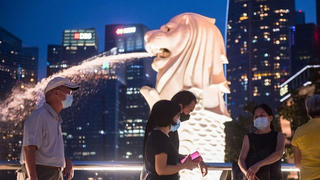 Thủ tướng Singapore thúc đẩy sống với COVID-19 mà không sợ hãi