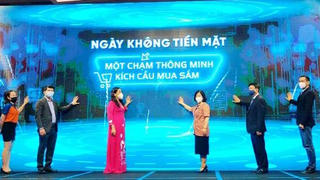 Hà Nội kích hoạt "Ngày không dùng tiền mặt 2021"