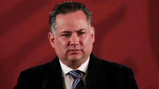 Lãnh đạo cơ quan chống rửa tiền mất chức vì khách mang quá nhiều tiền mặt đến đám cưới