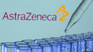 Phát hiện "thủ phạm" kích hoạt các cục máu đông sau tiêm AstraZeneca 