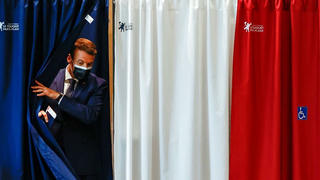 Quốc kỳ Pháp thay đổi mà không ai biết