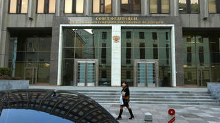 Nga ký thỏa thuận hợp tác với Donetsk và Lugansk