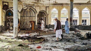 Afghanistan rung chuyển bởi những vụ nổ chết người