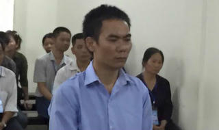 Án mạng chỉ vì con giun