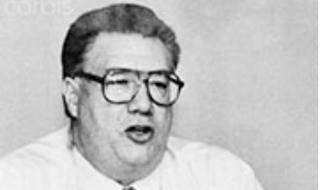 Điệp viên 'sói già' của FBI sa bẫy như thế nào?