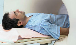 Các chuyên gia cảnh báo, số ca mắc ung thư tiền liệt tuyến sẽ vượt quá số ca mắc ung thư vú vào năm 2030