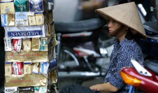 Thuế thuốc lá càng thấp, gánh nặng xã hội càng cao