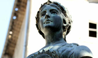 Nàng Marianne của nước Pháp là ai?