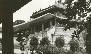 Bí mật gia đình Tổng thống Diệm: 'Kỳ hoa dị thảo' trong tư dinh 'cậu Cẩn'